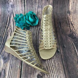 American Rag Gold Averi Open Toe Casual Strappy Sandals 6.5M